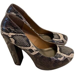 Michael Antonio Black and Gray Snakeskin Heels